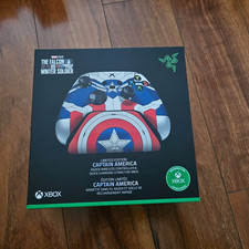 Razer LE Captain America Controller Wireless e Supporto di Ricarica Rapida per Xbox