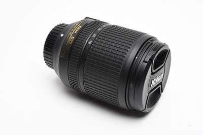 Nikon Nikkor AF-S DX 18-140mm f3.5-5.6G ED VR Lens w/Caps, Mint-