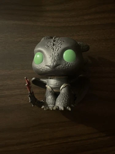 (F) Funko Pop! Vinyl: How to Train Your Dragon - Toothless #686 OOB