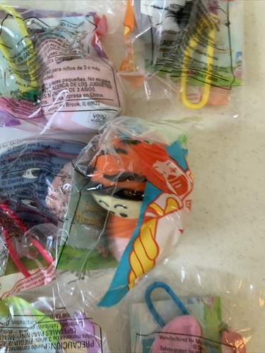 McDonalds Happy Meal Toys Winnie the Pooh & Friends Lot of Key Chain Clips 1999 - Picture 4 of 7