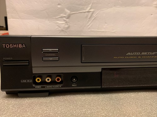 Toshiba W-614R VHS 4 Head VCR Video Cassette Recorder Player No Remote TESTED - Picture 3 of 8
