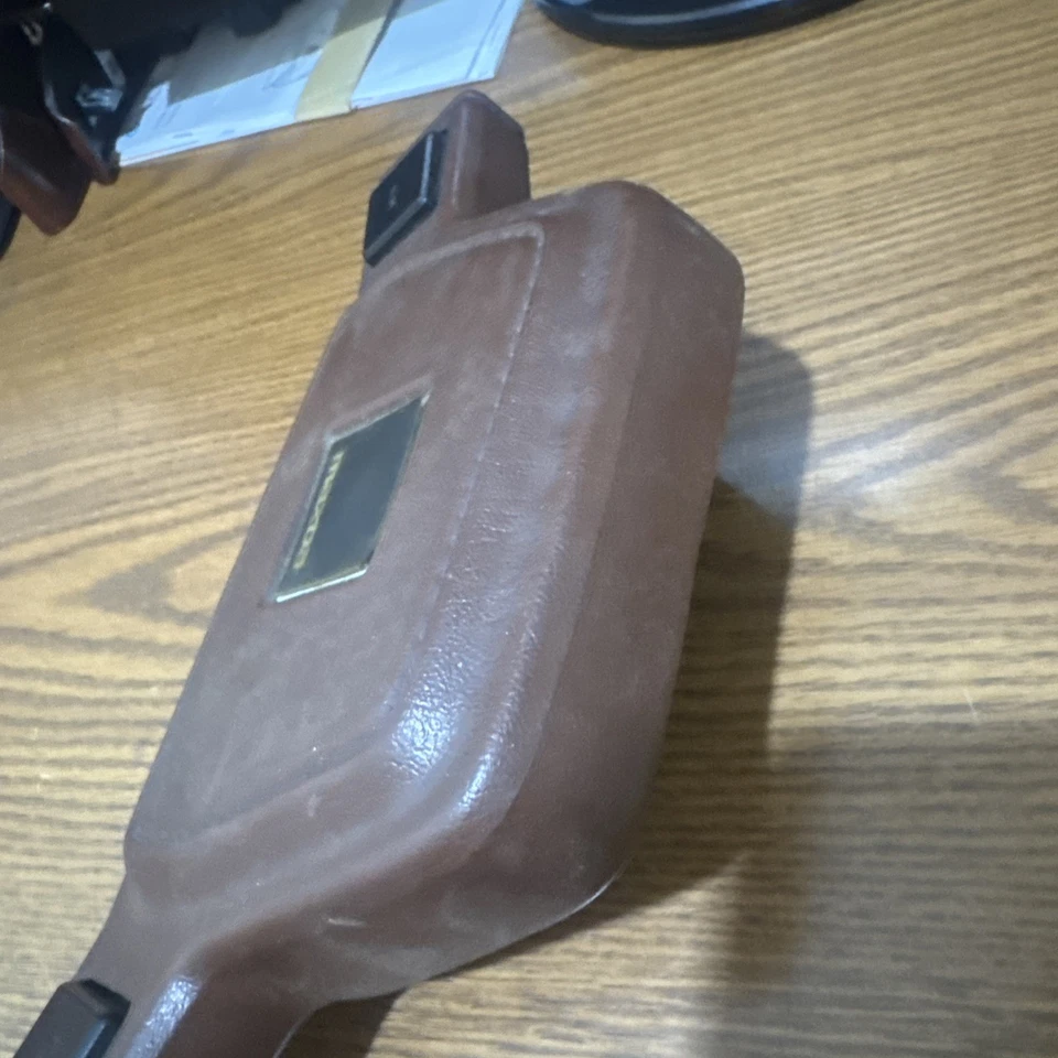 1986-1993 Mazda B2200 грузовик руль центр гудок подушечка кнопка красный цвет - Изображение 3 из 4