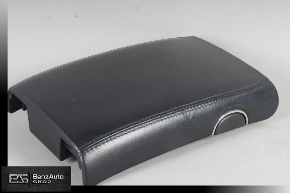 06-11 Mercedes W219 CLS55 AMG consola central reposabrazos tapa reposabrazos negro OEM Foto 2 de 4