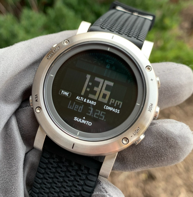 SUUNTO Core Watch Altimeter Barometer Compass Temperature Weather