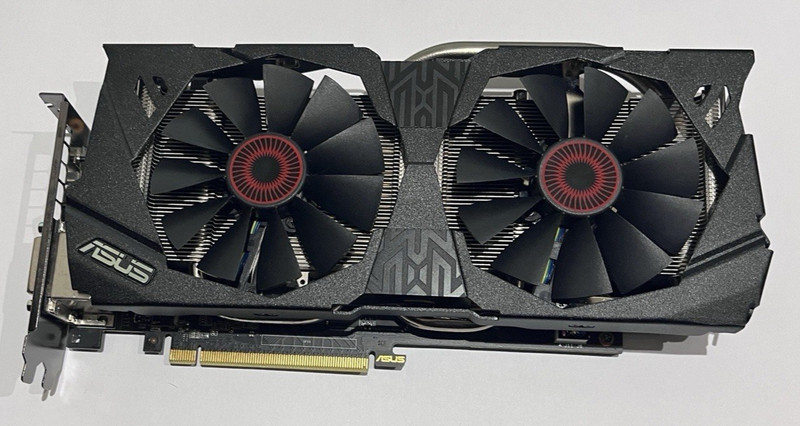 ASUS NVIDIA GeForce GTX 970 4GB GDDR5 Graphics Card (‎STRIX-GTX970-DC2OC-4GD5)