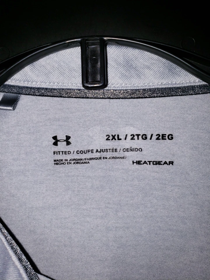 Womens Under Armour Short Sleeve Polo Shirt Size 2XL Fitted  - Image 3 of 4