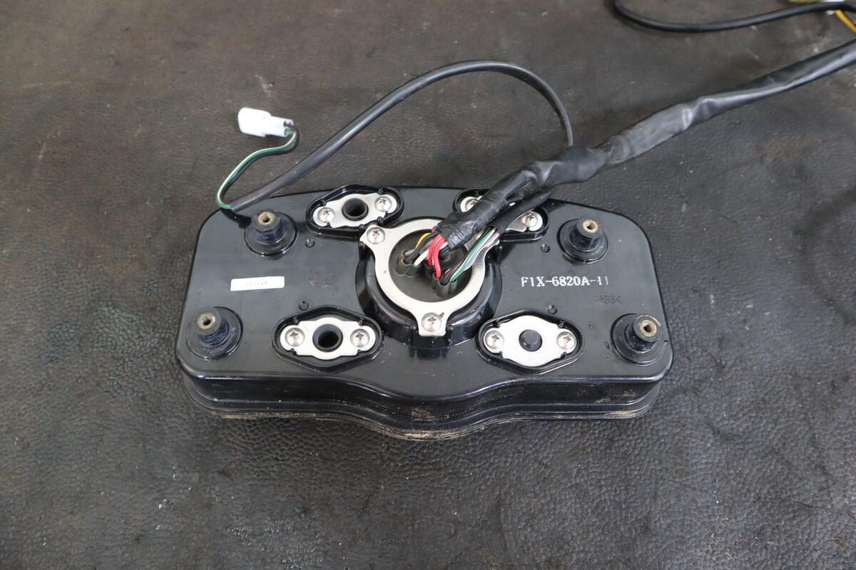 2006 YAMAHA WAVERUNNER FX FX1100 HO SPEEDO TACH GAUGES 2006 YAMAHA WAVERUNNER FX FX1100 HO SPEEDO TACH GAUGES