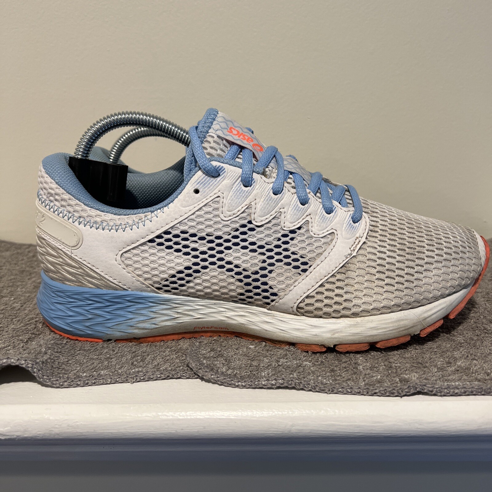 Asics 1012A123 401 Roadhawk FF 2 Skylight / White Women\u0026#039;s Running  Shoes Sz 9.5 | eBay
