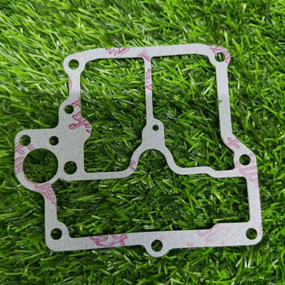Mitsubishi Minica Carburetor Gasket Set OEM MD606073 Japan NOS - Image 4 of 4