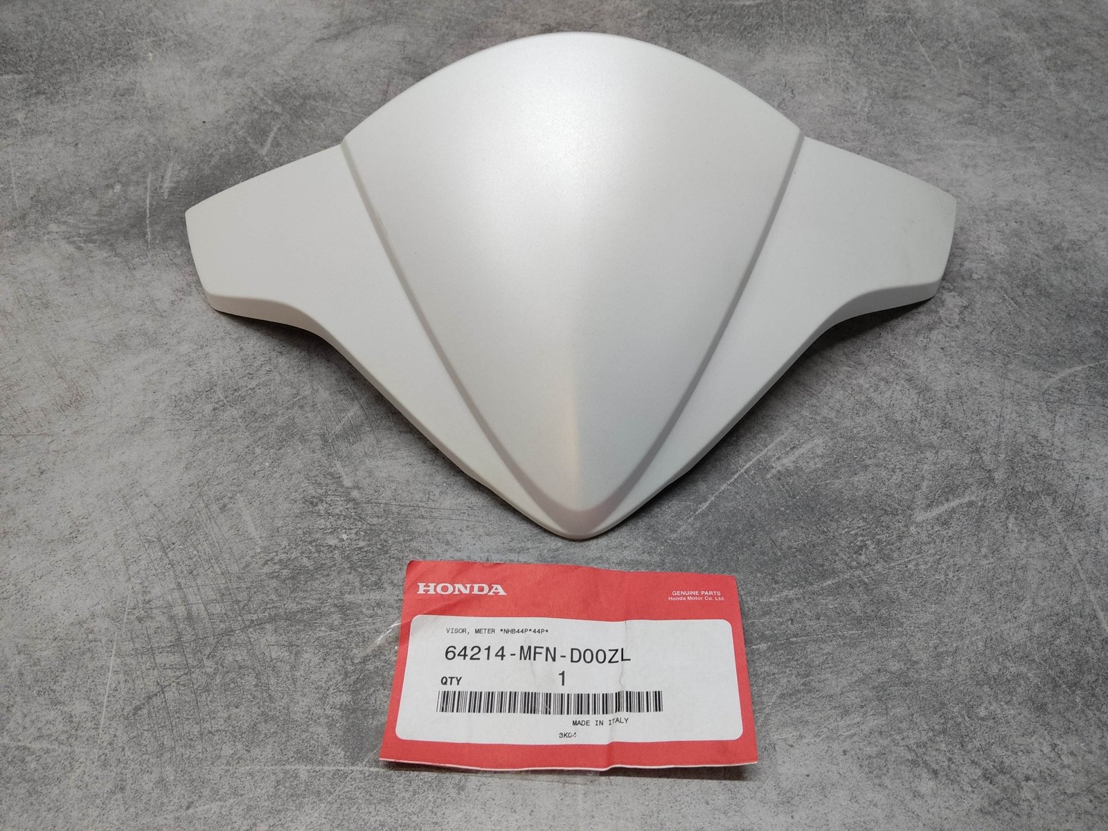 Carenage tete de fourche NHB44P CB1000 HONDA 64214-MFN-D00ZL avant