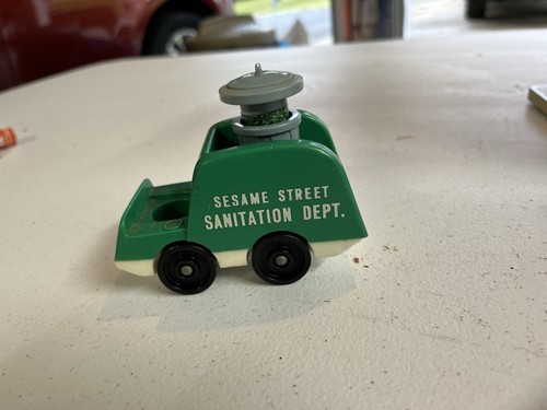 Vintage 1974 Fisher Price Little People Sesame Street Set #938 w/ added items - Picture 15 of 17