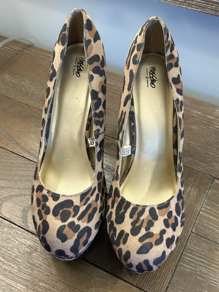 Mossimo Shoes Womens Size 9.5 Leopard Print Platform High Heel Pumps Animal - Image 3 of 4