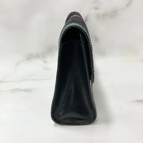 Auténtico bolso clutch GUCCI línea jerez gamuza azul marino - Imagen 18 de 24