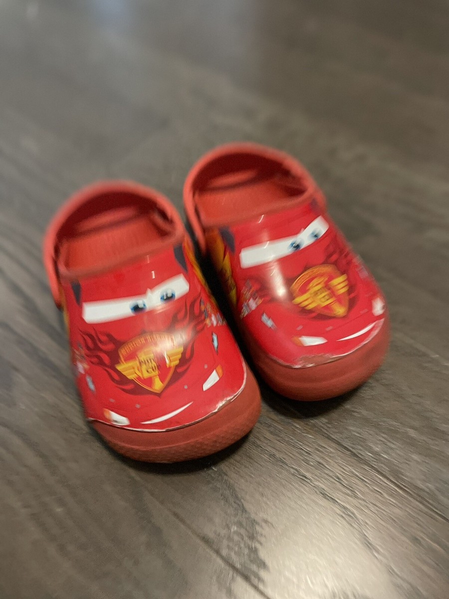 Crocs Classic Lightning McQueen Clog - Little Kid - Red Size  display picture 2