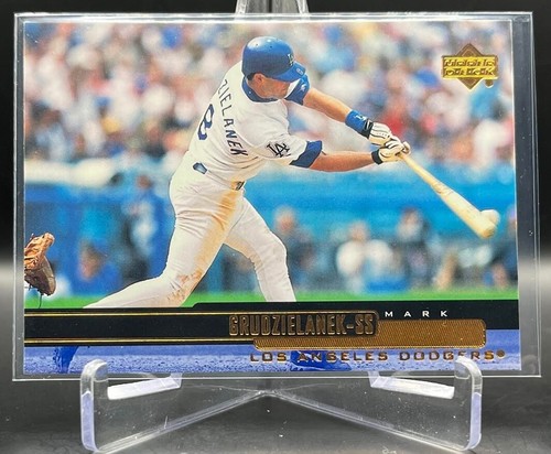 2000 Upper Deck Baseball Pick Your Card (Base, Inserts, & Rookies) - Picture 122 of 213