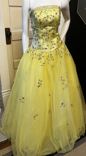 Vintage Alyce Designs Dress Size 4 Quinceanera Yellow Must See Beaded Ball Gown - Picture 2 of 8