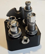 Reloading Die Stand - Fits Hornady bushings w/ shell and plate holder