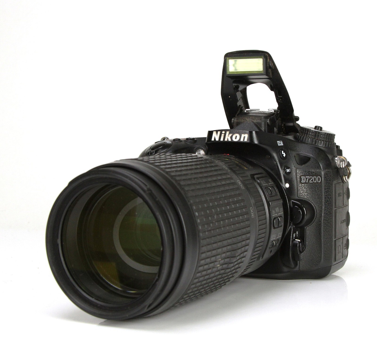 Nikon D7200 DSLR Camera & Nikon AFS 70300mm VR Zoom Lens Kit Spares