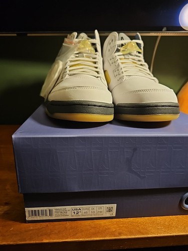 DS Brand New Air Jordan 5 x A Ma Maniere “Dawn” Size 12.5W/11M