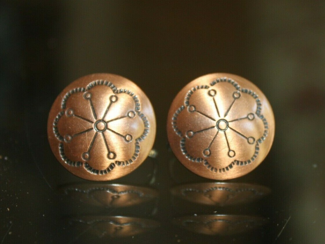 Picture 1 of 3