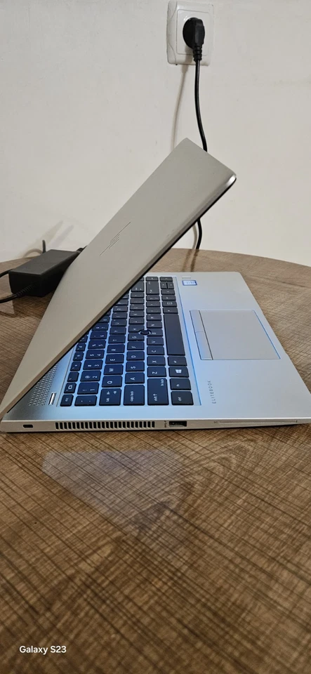 HP EliteBook 840 G5 I5 7300U Laptop 1920x1080 14inch, 512 Ssd/8ram/ AC Adapter - Image 4 of 4