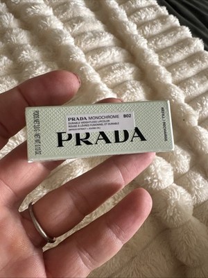 Prada Monochrome Hyper Matte Lippenstift B02 Quartz Refill Lipcolor