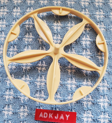 VTG Tupperware Quick Shake Mixing Wheel Only~Almond~ Beige~Round~#846-2~ no melt