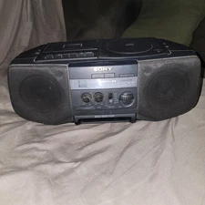 Shop Special Working But Dusty Sony CFD-V10 Boombox CD Tape Player AM/FM