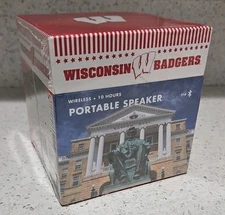 WISCONSIN BADGERS - KUBE Bluetooth NCAA Collegiate Speaker, Wiseways NEW SEALED