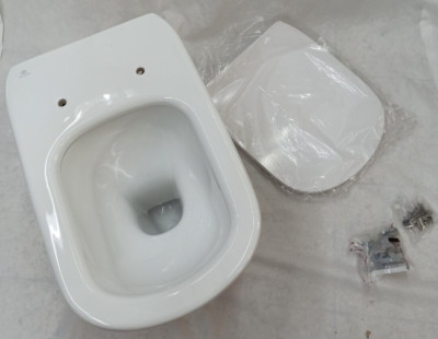 Ideal Standard AquaBlade T353701 Boden WC TESI mit dünnem Sitz Weiß