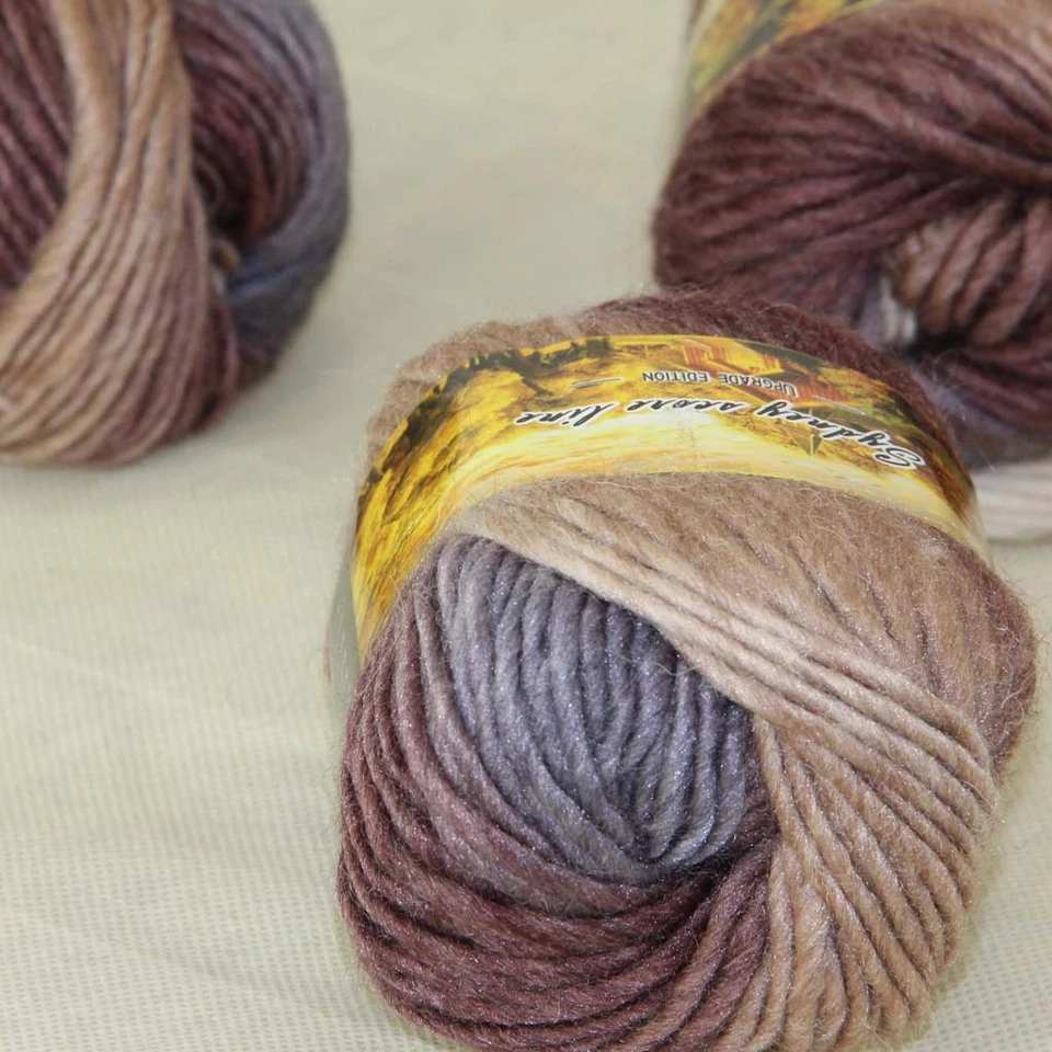 Venta 3 madejas x 50 g NUEVO hilo de tejer lana a mano grueso coloridos bufandas chales 32 Foto 2 de 4