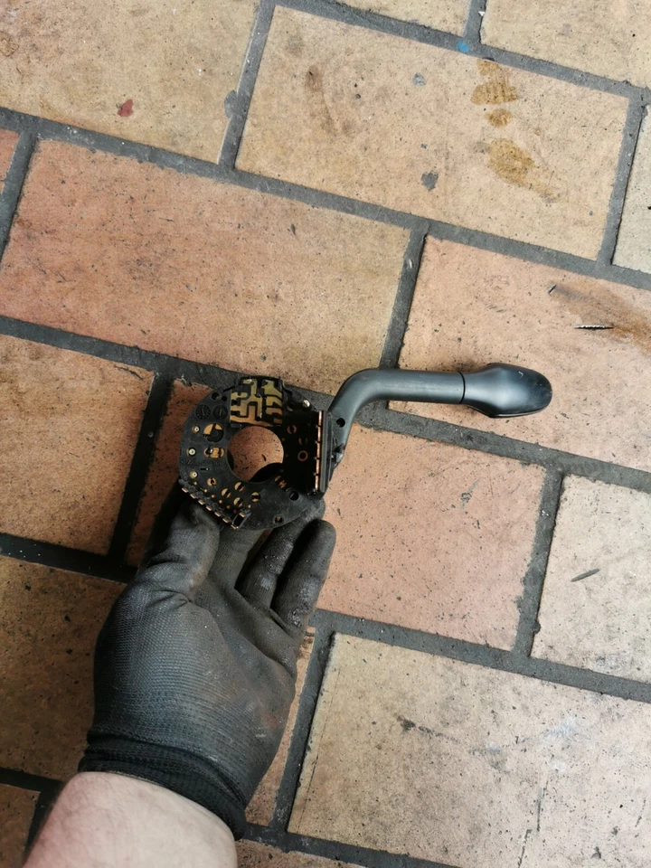 Originale Seat Ibiza II 6K Leva Comando Indicatori di Direzione Interruttore - Immagine 3 di 4