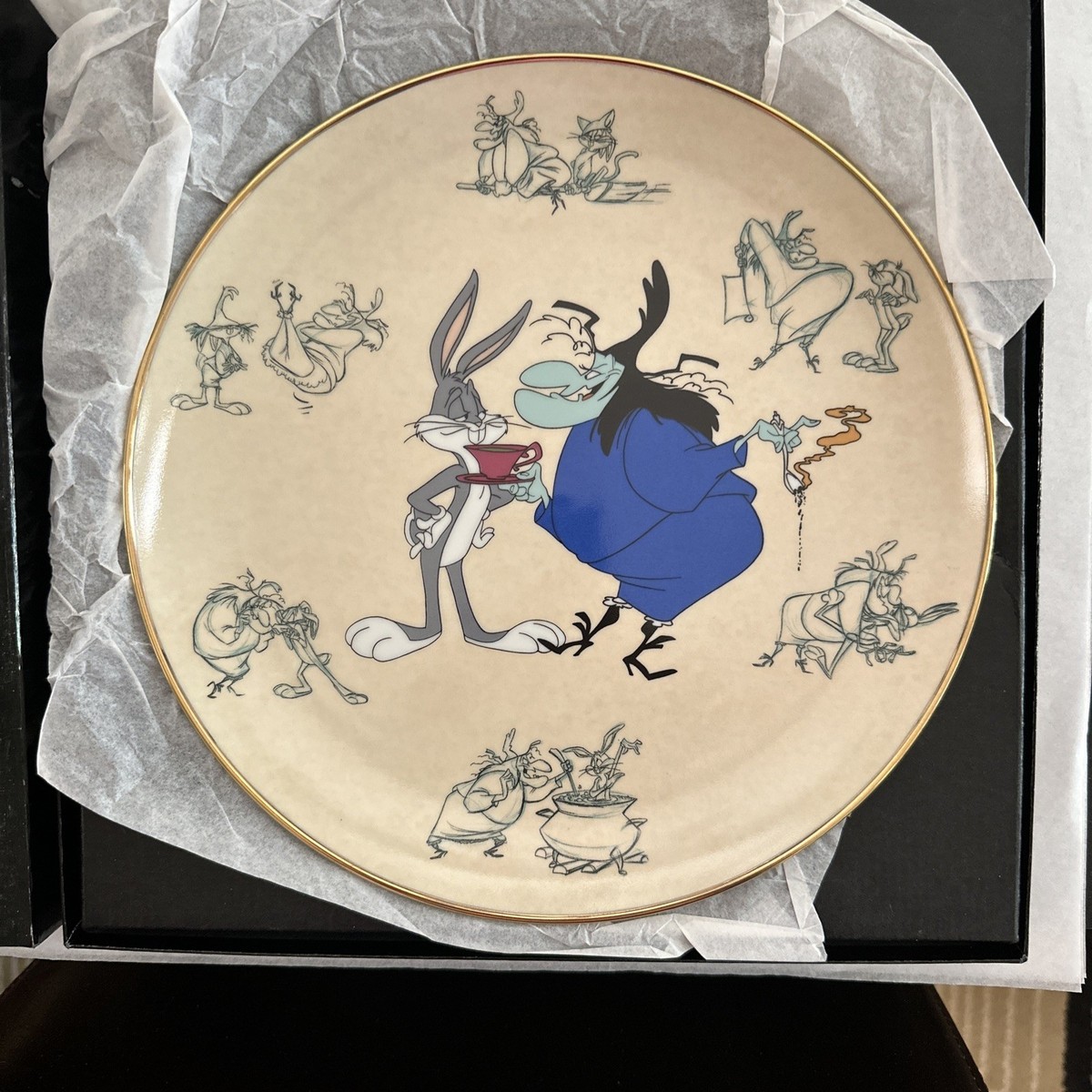 Warner Bros Gallery Collectors Edition Plate Bugs Bunny & Witch