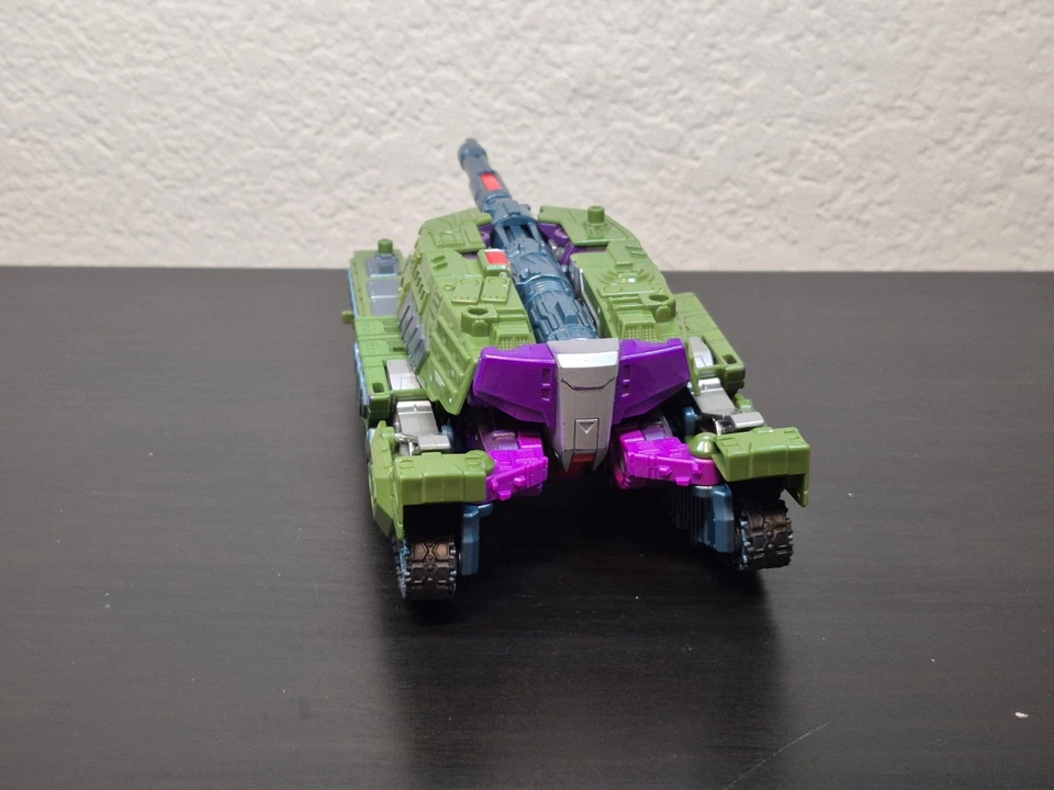 Transformers Generations Combiner Wars Leader Armada Megatron Parts - Image 4 of 4