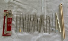 Vintage Boye  Bates Metal, Plastic, Wood Crochet Hooks Sizes 00 to 15 Lot of 17