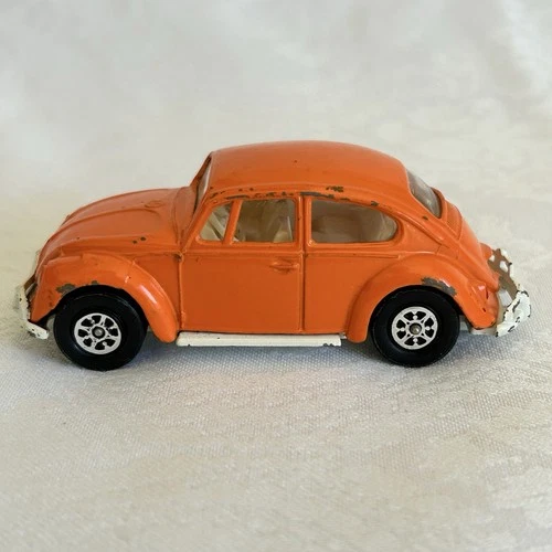 Vintage 70s CORGI Toys Diecast WHIZZWHEELS Volkswagen VW 1200 Saloon Orange Bug