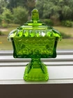 VTG Art Deco Jeanette Green Glass Wedding Cake Box Lidded Candy Dish