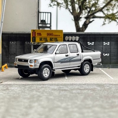 MASDI 1/64 Scale  Hilux Pickup 1994 Silver Diecast Car Model Toy NIB