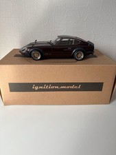 1/18 Scale Fairlady Z Model Maroon Used