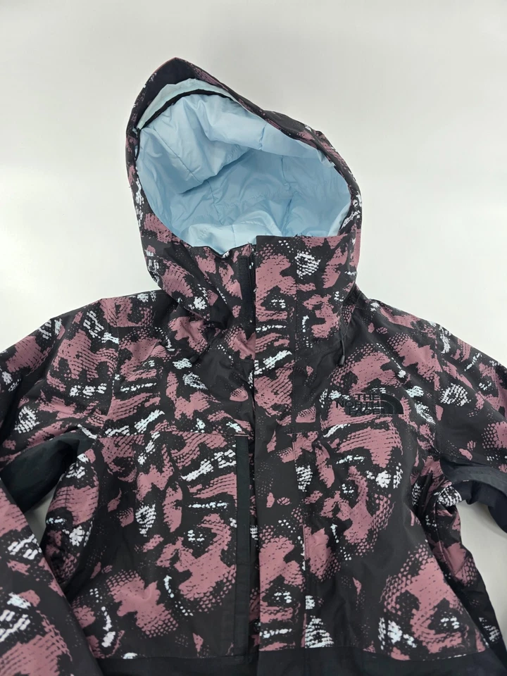 Chaqueta aislante The North Face Freedom para mujer S gris cervatillo estampado serpiente nueva Foto 2 de 4