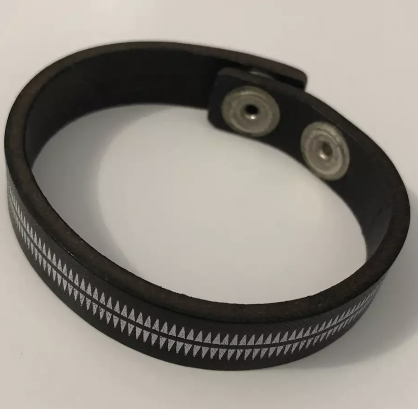 希少 undercover fragment titanium bangle undercoverbracelet.jpg?w=960&