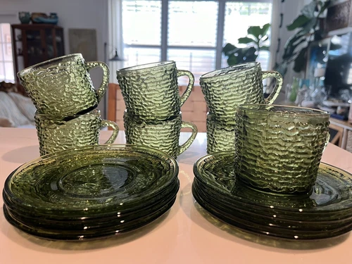 Set 7 Vintage Anchor Hocking Soreno Avocado Green tea/coffee cups & saucers