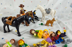 Lego City 60117 Van & Caravan + Non-Lego Compatible Horse Farm Set + Figurines