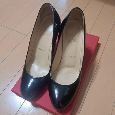 Seltene Christian Louboutin Black Enamel High Heels Gr.38 Scuffed - France