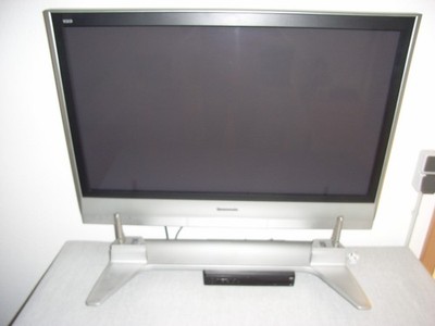 Panasonic Viera TH-42PV60E 106,7 cm (42 Zoll) 720p HD Plasma Fernseher HDMI