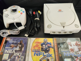 Sega Dreamcast console + games + controllers bundle Tested