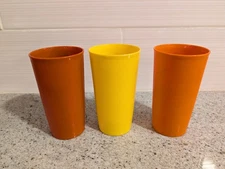 3 Vintage Tupperware # 873 Tumblers Cups Harvest Colors Stackable 12 oz.