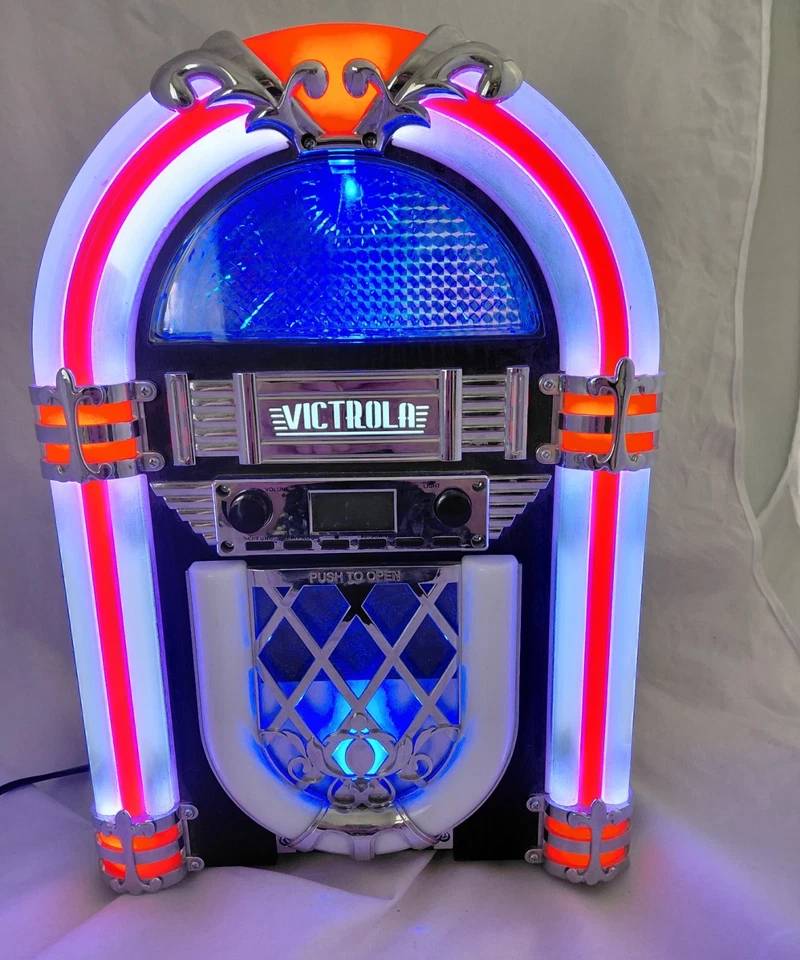 🎶 Victrola VJB-125 Retro Desktop Jukebox CD Player FM Radio Bluetooth Light-up - Image 3 of 4