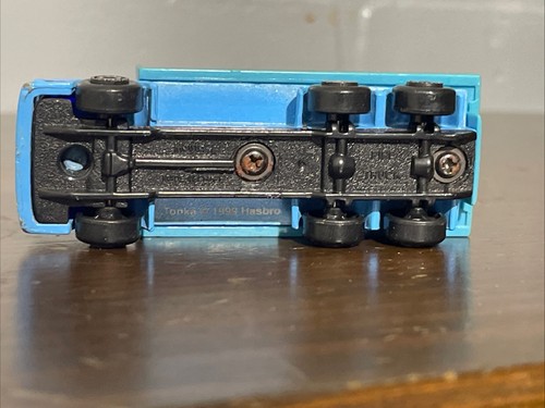 Vintage 1999 Hasbro Tonka Blue Pipe Truck 1:64 Maisto Stepman - Picture 13 of 13