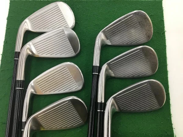 Juego de plancha TaylorMade M4 2021 5-9,Pw,Aw 7 piezas Flex regular ATMOS ROJO 6 grafito Foto 3 de 4